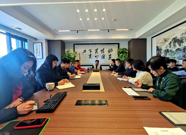 集團董事長在東北運營中心召開座談會